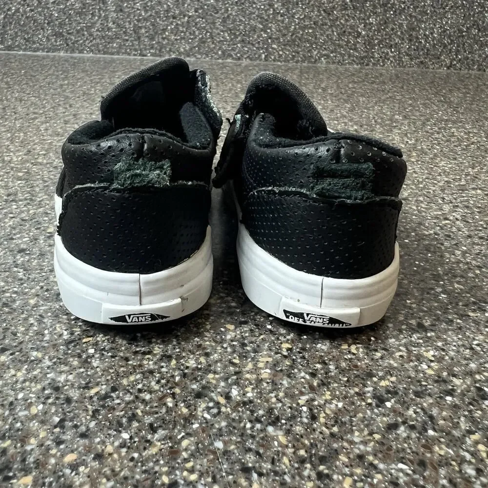 Vans Classic Little Kids Toddler Sz 6 Black Leather Sneaker Shoe Snap On Low Top